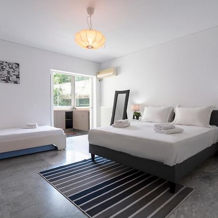 Central 3Bd Apt. Near Acropolis Athen Exterior foto